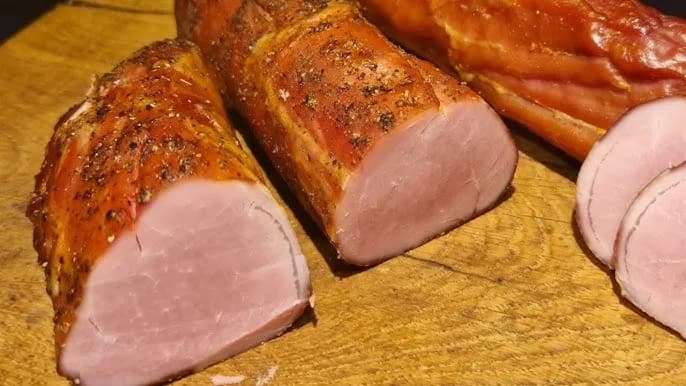 Jak długo smażyć polędwiczki wieprzowe, by były soczyste i miękkie?