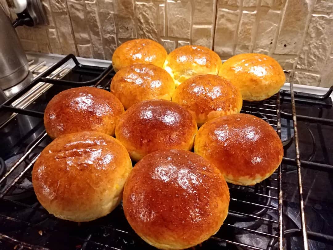 Gdzie kupić bułki do burgerów - najlepsze miejsca i porady