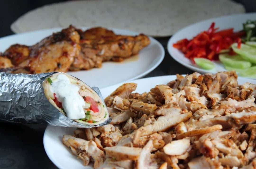 Pomysły na pyszne dania z mięsa kebab, które zaskoczą Twoich gości